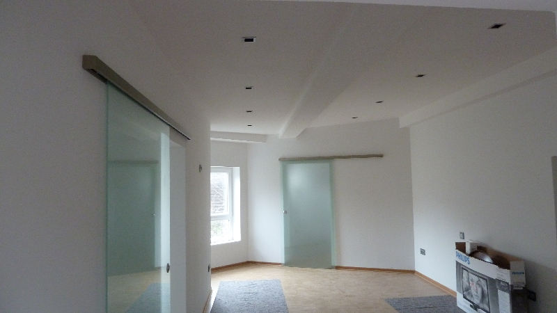 Ausbau 450 qm Halle